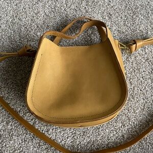 Madewell The Sydney Crossbody Bag